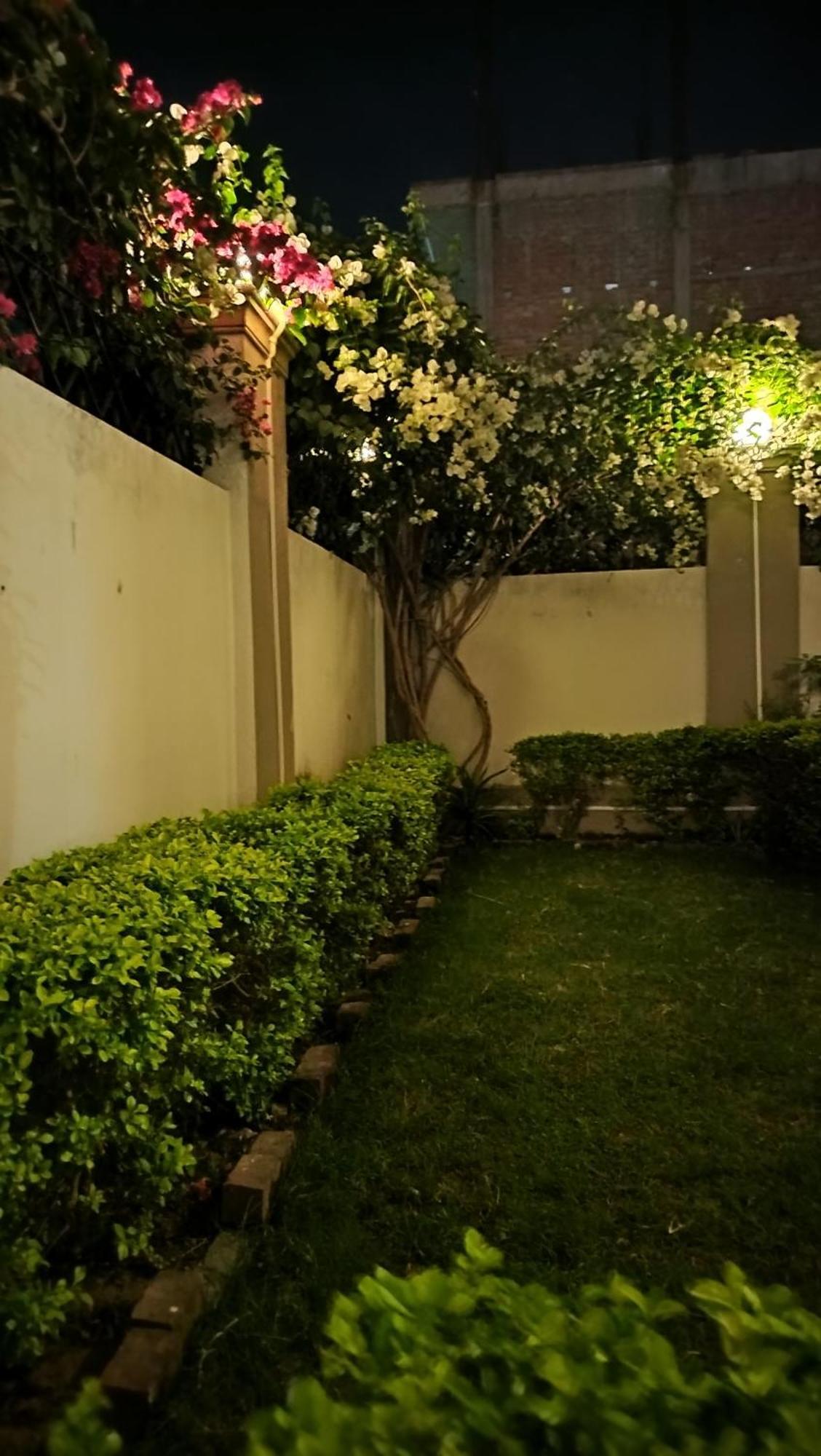 Shree Nanda Guest House Varanasi Exterior foto